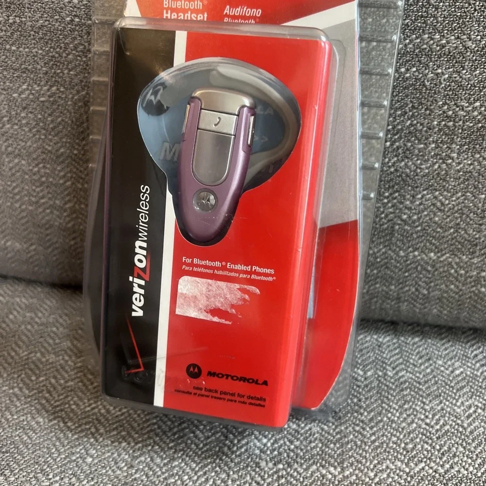 Motorola H500 (Pink) Bluetooth Wireless Headset